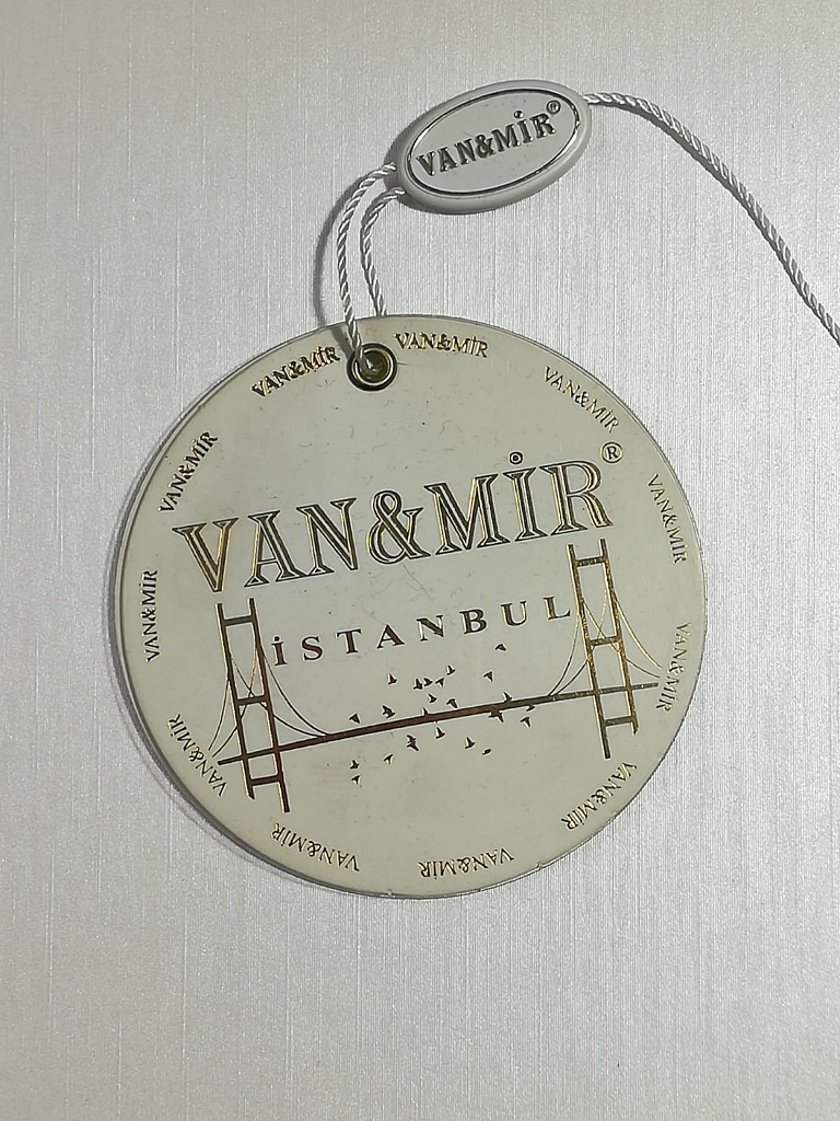 klispli-yaldizli-pvcliuclu-etiket (2)